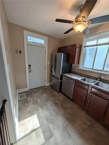 $165,000 | 1717 Hiland Avenue, Coraopolis, PA 15108