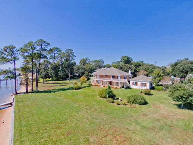 9016 Bayview Drive Lillian, AL 36549 - Photo 4 of 43