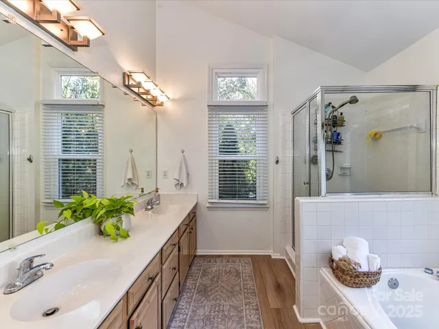 $550,000 | 1422 Ashstead Lane, Matthews, NC 28105