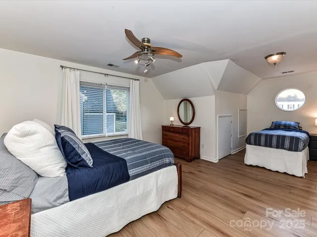 $550,000 | 1422 Ashstead Lane, Matthews, NC 28105