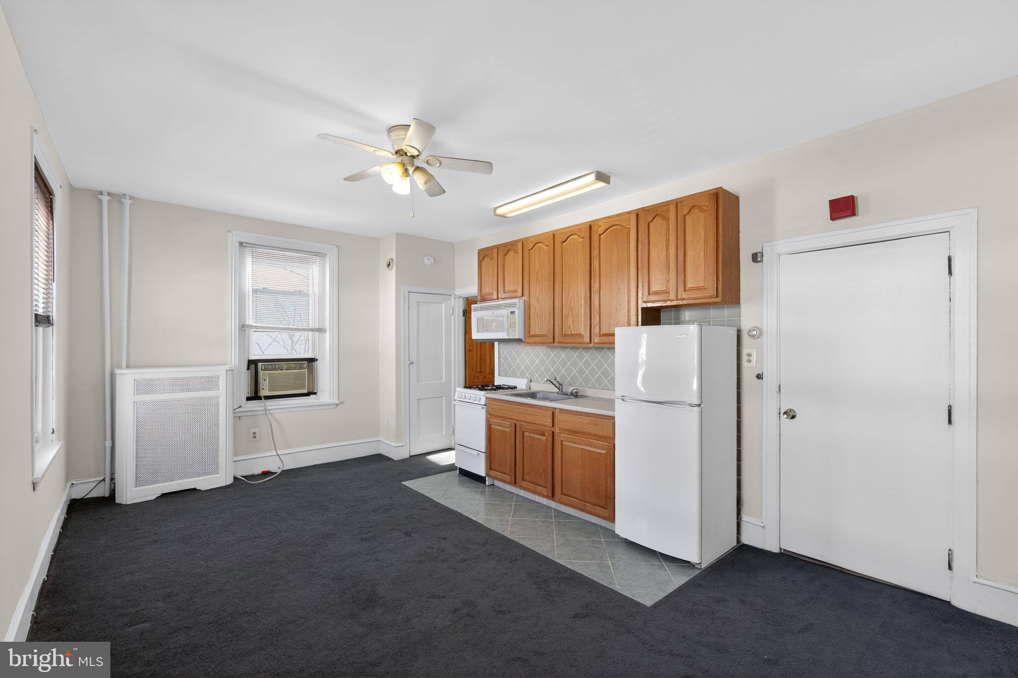 459 Martin Street, Unit 2F Philadelphia, PA 19128 - Photo 6 of 14