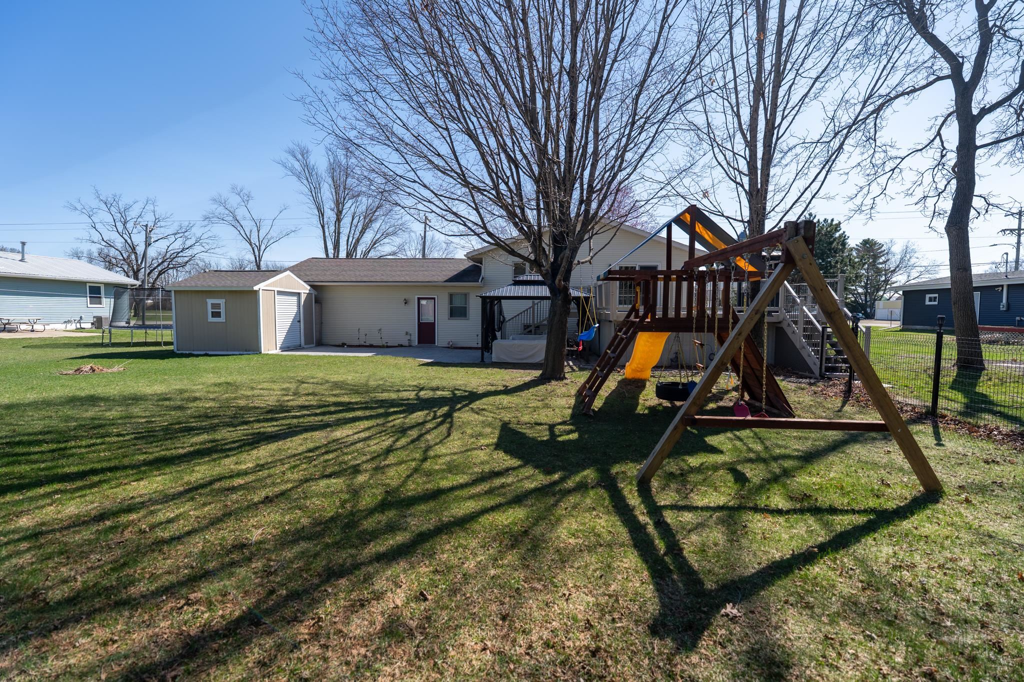 303 North Summit Street Albany, WI 53502 - Photo 32 of 32