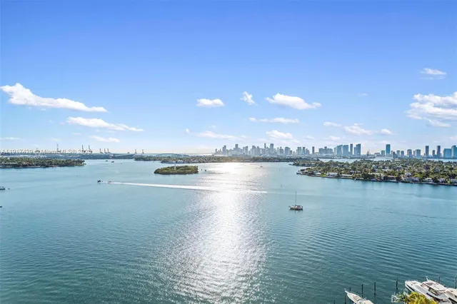 $1,850,000 | 9 Island Avenue, Unit 2006, Miami Beach, FL 33139