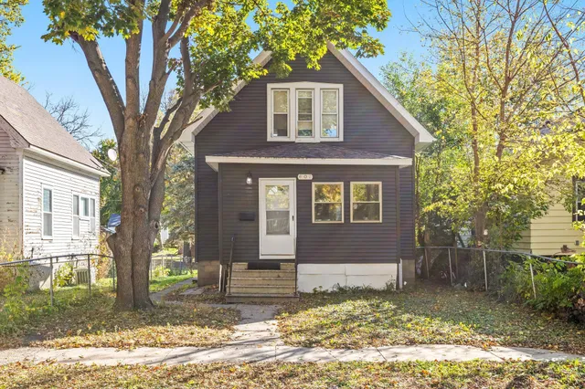 $119,900 | 602 Minnesota Avenue, Albert Lea, MN 56007