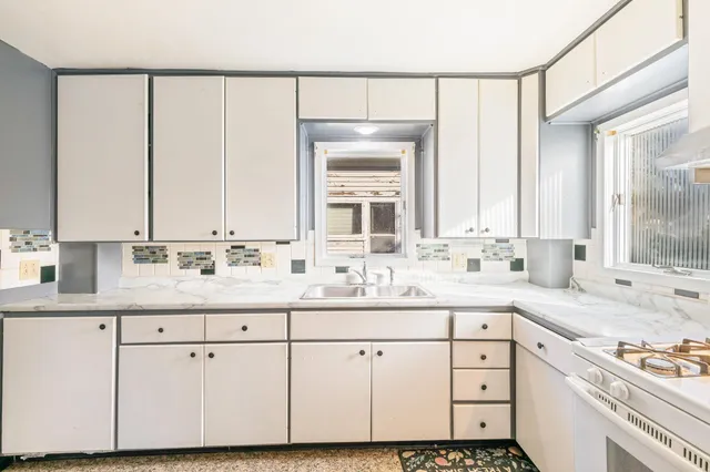 $119,900 | 602 Minnesota Avenue, Albert Lea, MN 56007