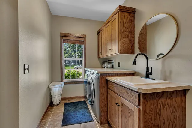 $584,990 | 1100 Madison Court, Sartell, MN 56377