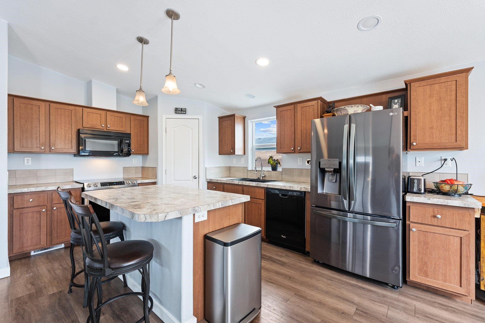 10510 West Richland Road, Unit 105 Cheney, WA 99004 - Photo 4 of 26