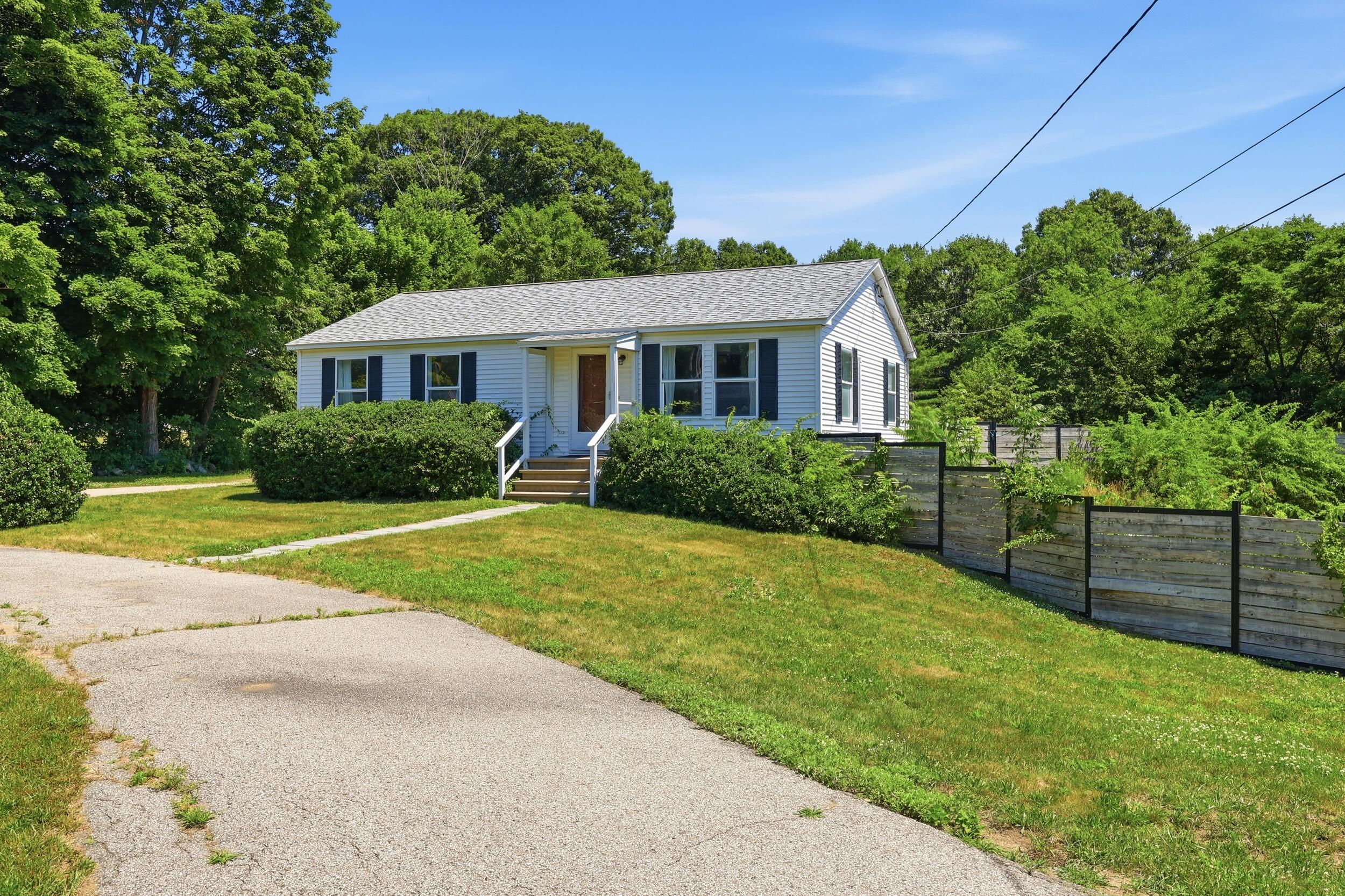 116 Rogers Road Kittery, ME 03904 - Photo 20 of 47 61_breauxmediaco_057
