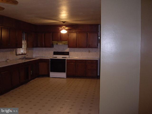 1253 South Forge Road Palmyra, PA 17078 - Photo 3 of 9 Gallery Image 3