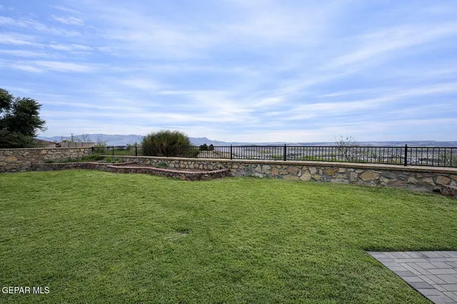 $1,245,000 | 5433 Cactus Hill Drive, El Paso, TX 79912