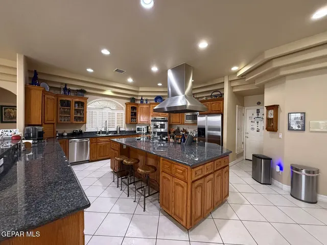 $1,245,000 | 5433 Cactus Hill Drive, El Paso, TX 79912