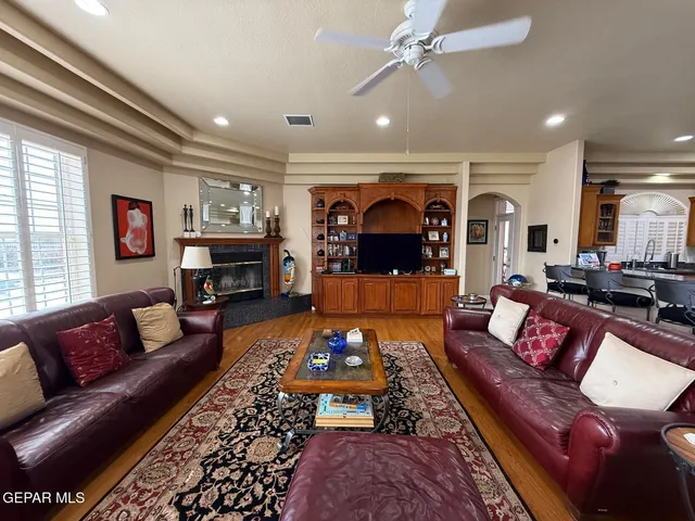 $1,245,000 | 5433 Cactus Hill Drive, El Paso, TX 79912