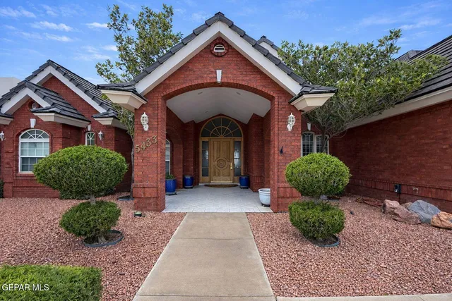 $1,245,000 | 5433 Cactus Hill Drive, El Paso, TX 79912