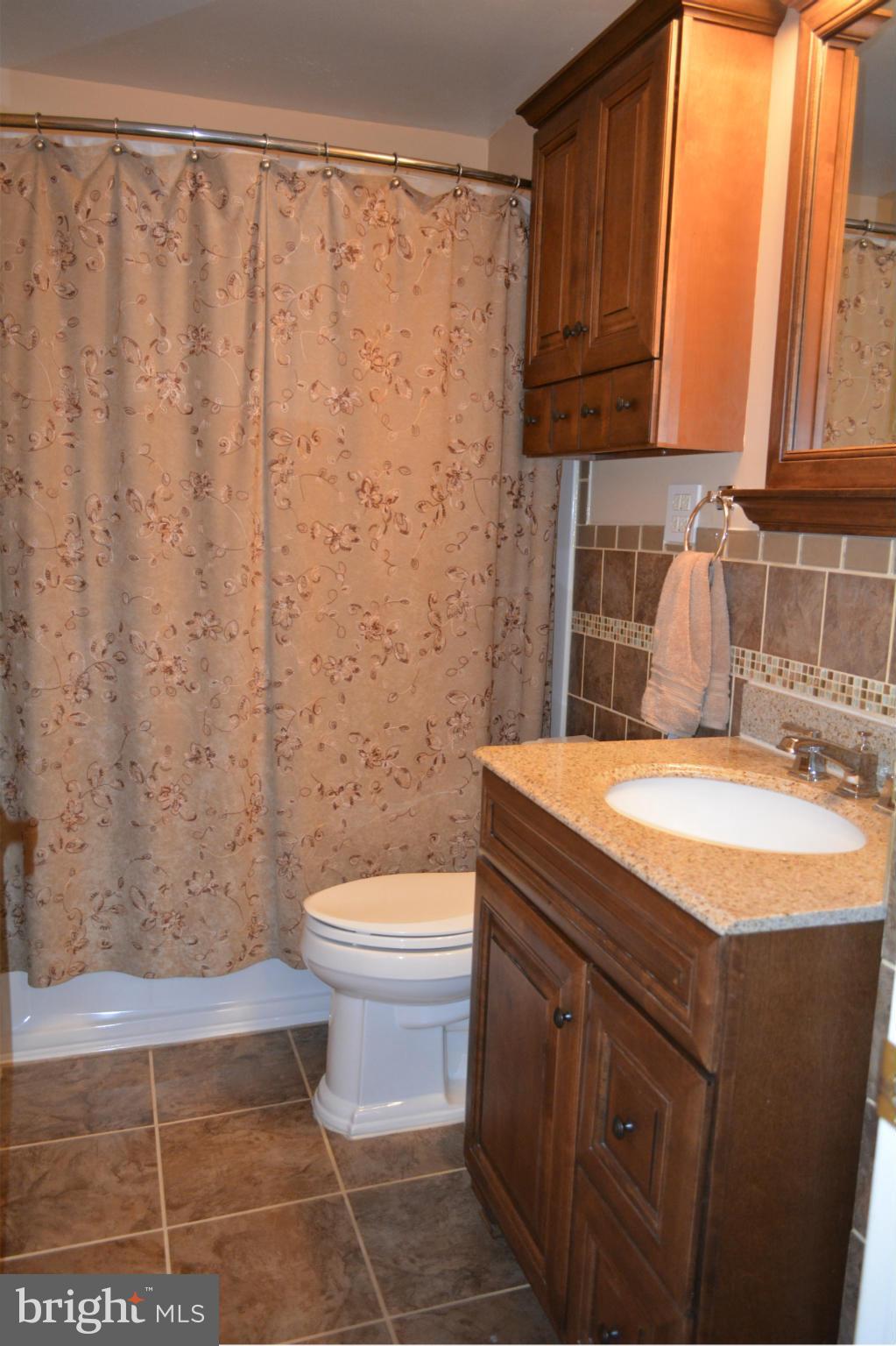 310 Cheddington Road Linthicum Heights, MD 21090 - Photo 14 of 30 Bath