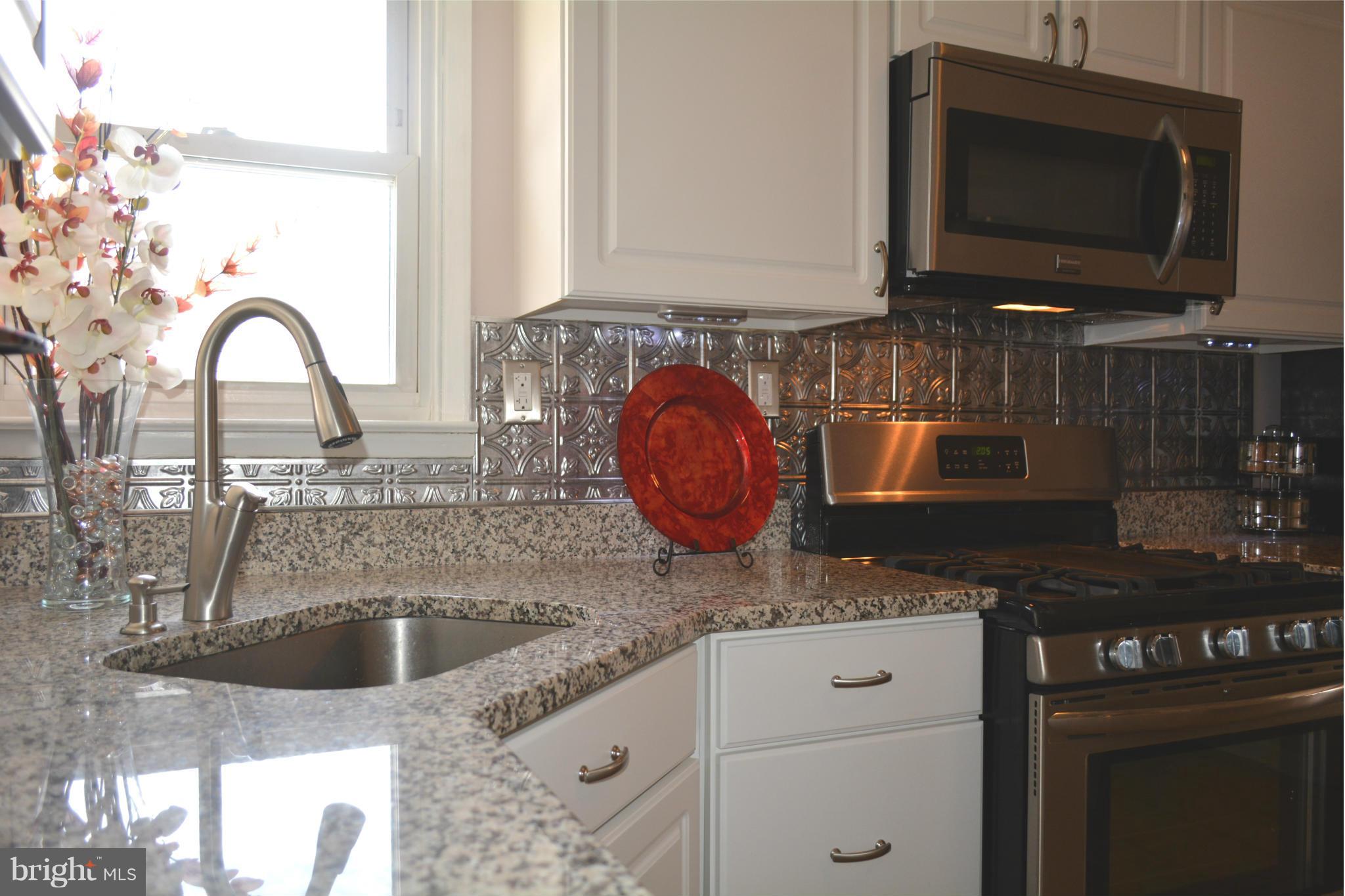 310 Cheddington Road Linthicum Heights, MD 21090 - Photo 3 of 30 Kitchen