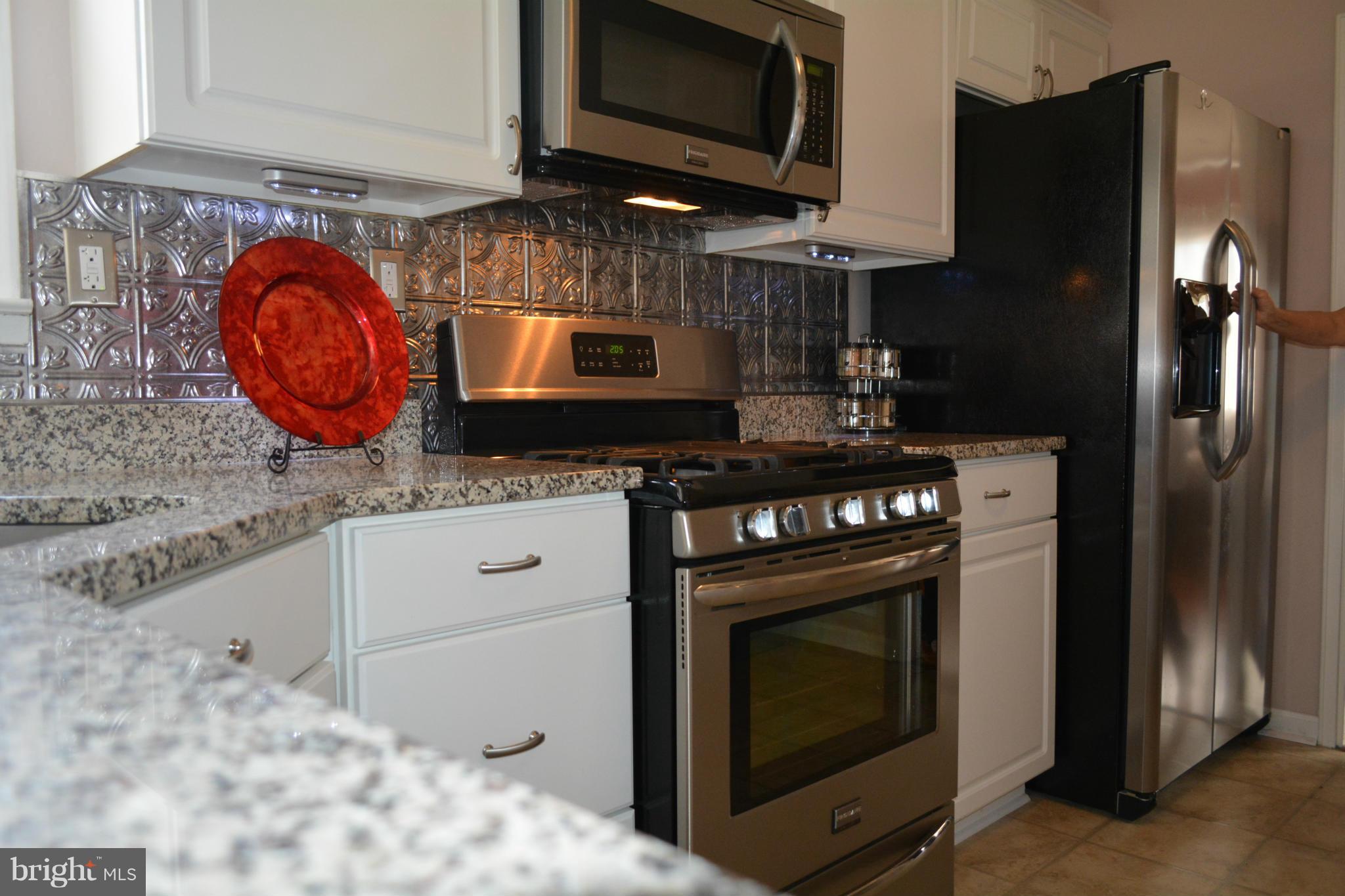310 Cheddington Road Linthicum Heights, MD 21090 - Photo 6 of 30 Kitchen