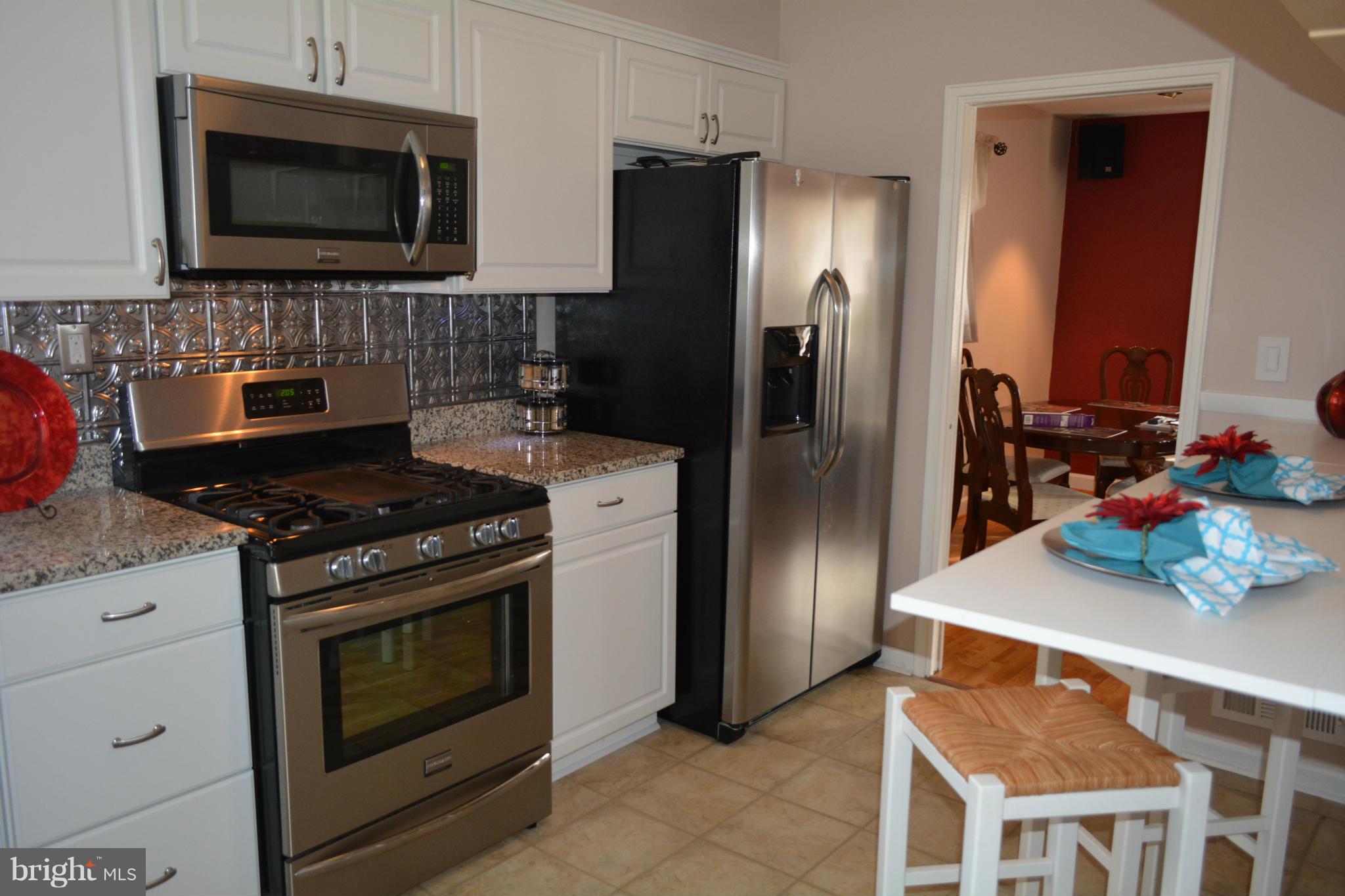 310 Cheddington Road Linthicum Heights, MD 21090 - Photo 8 of 30 Kitchen