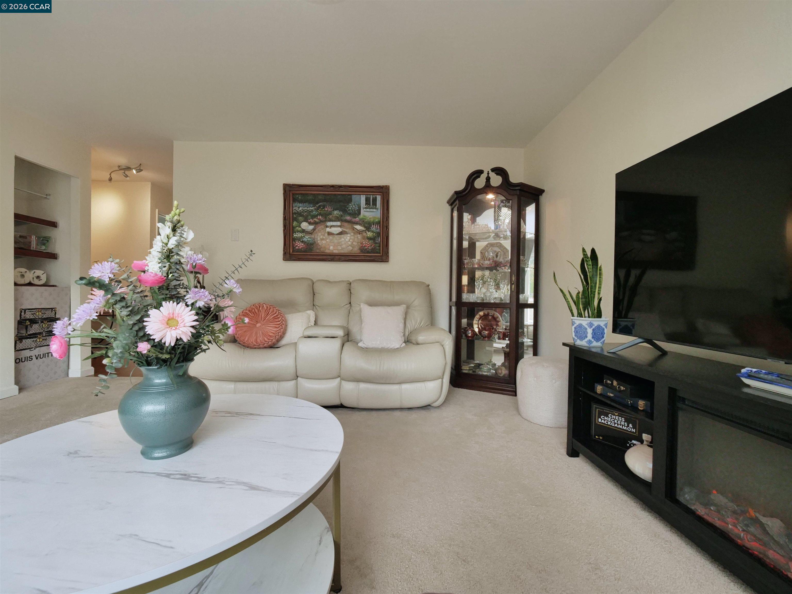2180 Geary Road, Unit 20 Pleasant Hill, CA 94523 - Photo 5 of 28