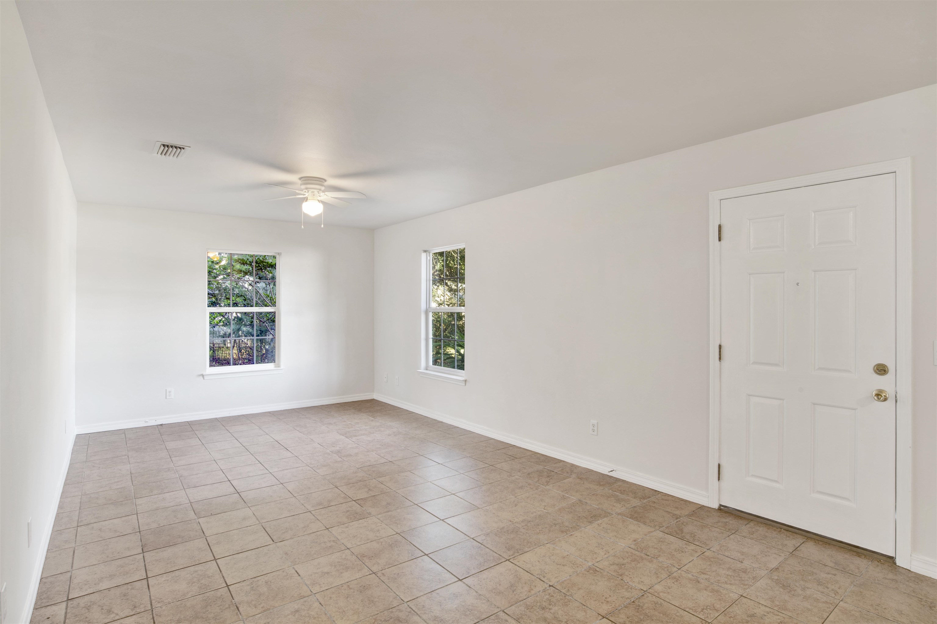 13501 Rooster Lane Foley, AL 36535 - Photo 4 of 18