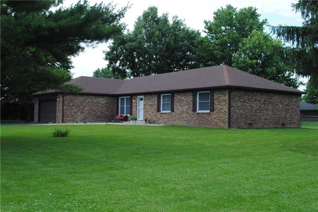 5724 Broyles Road Avon, IN 46123 - Photo 1 of 14 Gallery Image 1