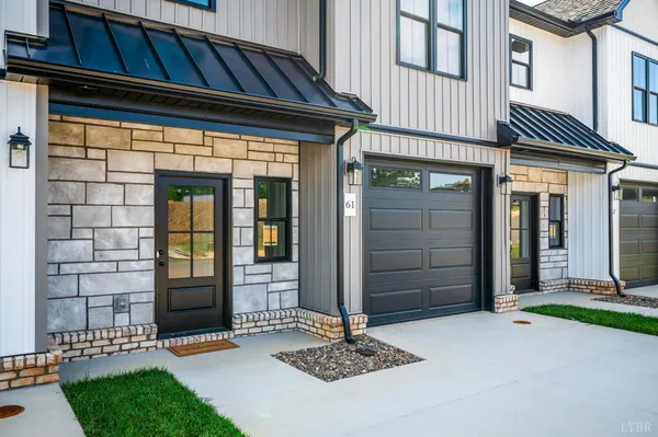 $299,900 | 61 Luke Court, Rustburg, VA 24588