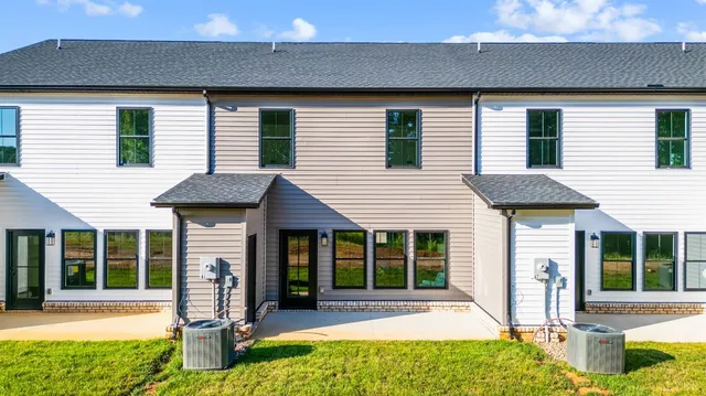 $299,900 | 61 Luke Court, Rustburg, VA 24588