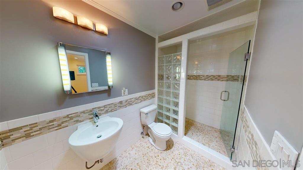 14382 Poway Road Poway, CA 92064 - Photo 7 of 22