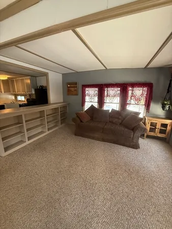 $149,900 | 4 Center Street, Brimfield, MA 01010