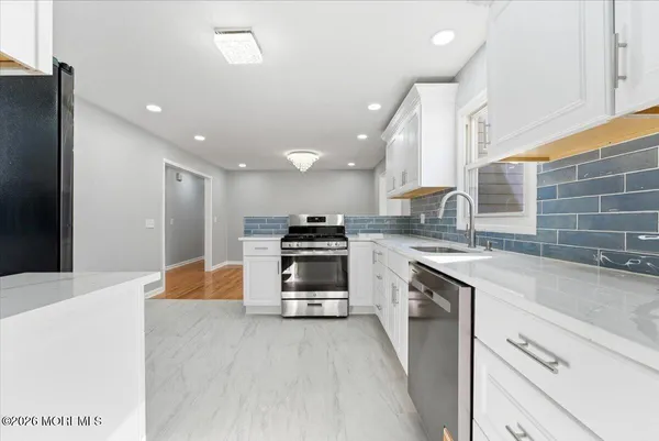$599,900 | 629 West Commodore Boulevard, Jackson, NJ 08527