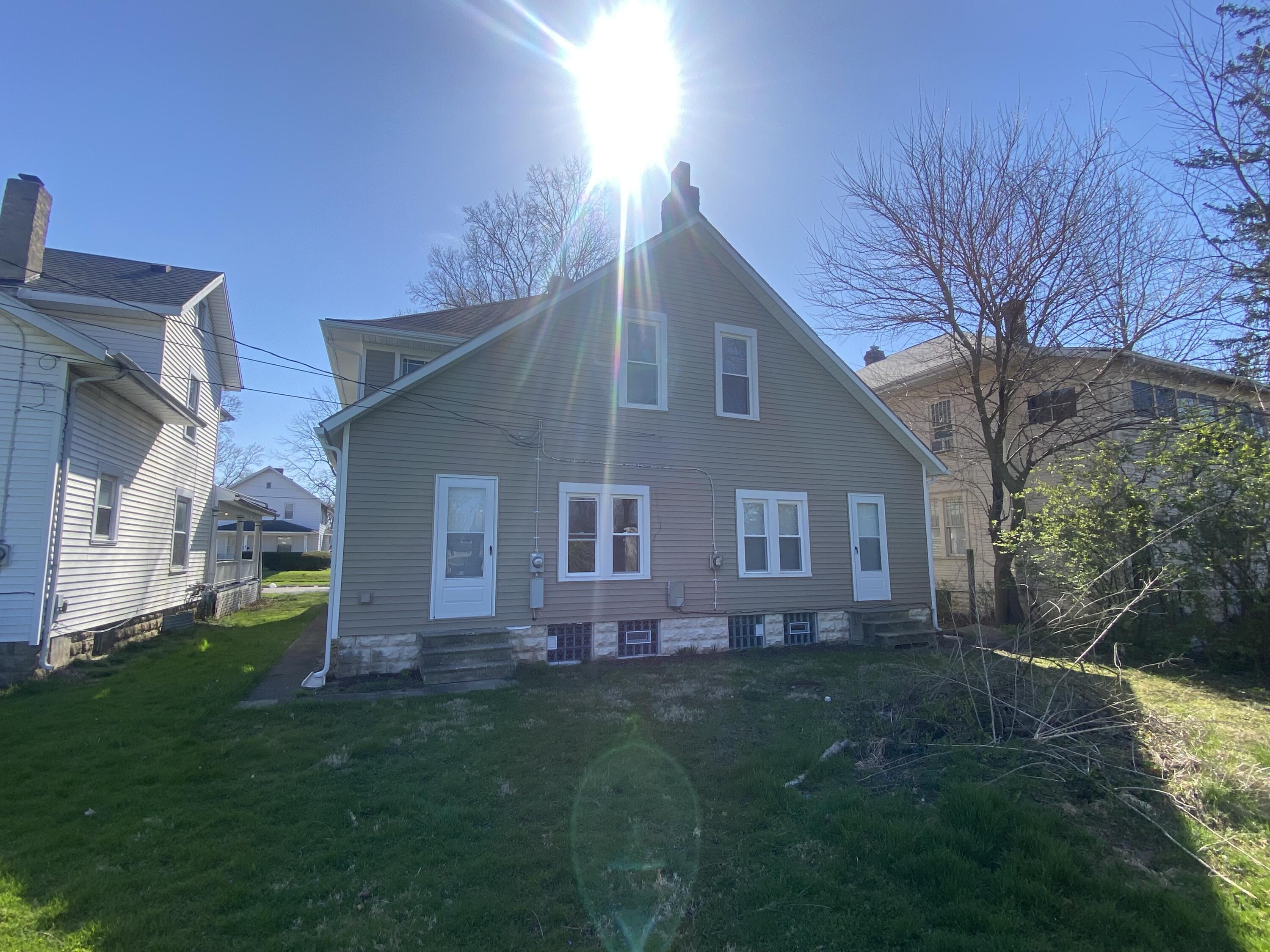 815 North Murray Street Springfield, OH 45503 - Photo 4 of 26