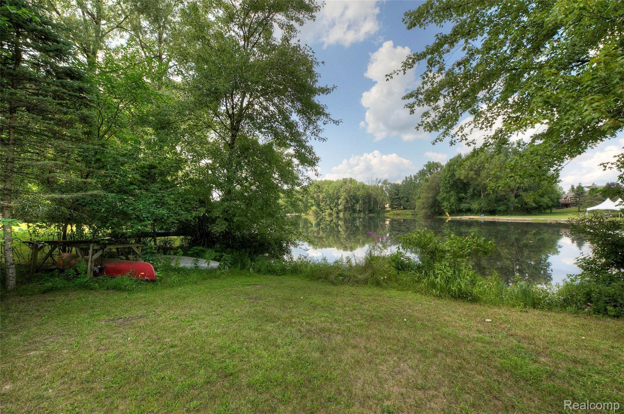 1314 Middle Road Highland, MI 48357 - Photo 50 of 60 4H8A2379_80_81.jpg