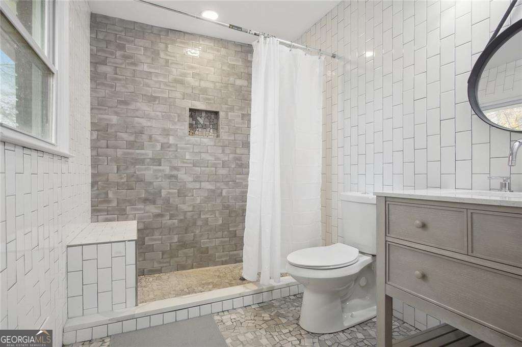 892 North Superior Avenue Decatur, GA 30033 - Photo 16 of 27