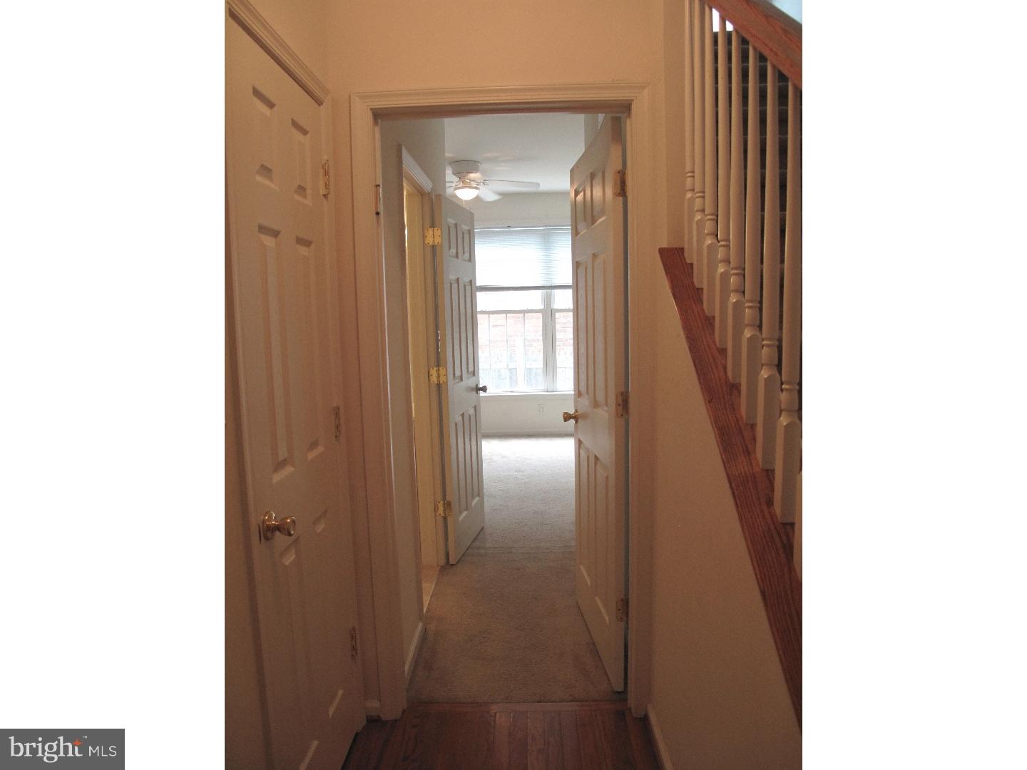 2152 Webster Street Philadelphia, PA 19146 - Photo 12 of 25 Foyer