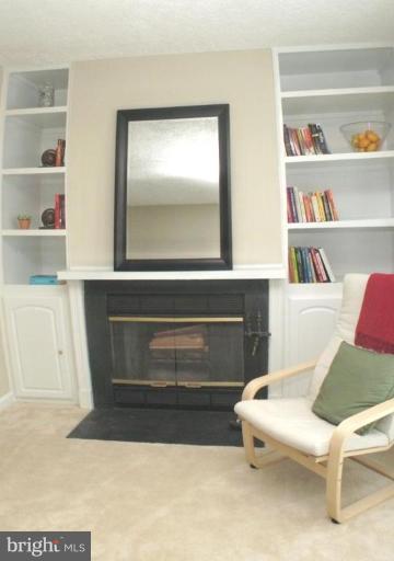 6318 Over See Court Springfield, VA 22152 - Photo 4 of 14 Fireplace