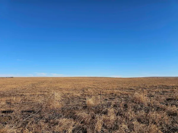 $300,000 | 2550 Road 68, Lingle, WY 82223