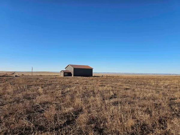 $300,000 | 2550 Road 68, Lingle, WY 82223