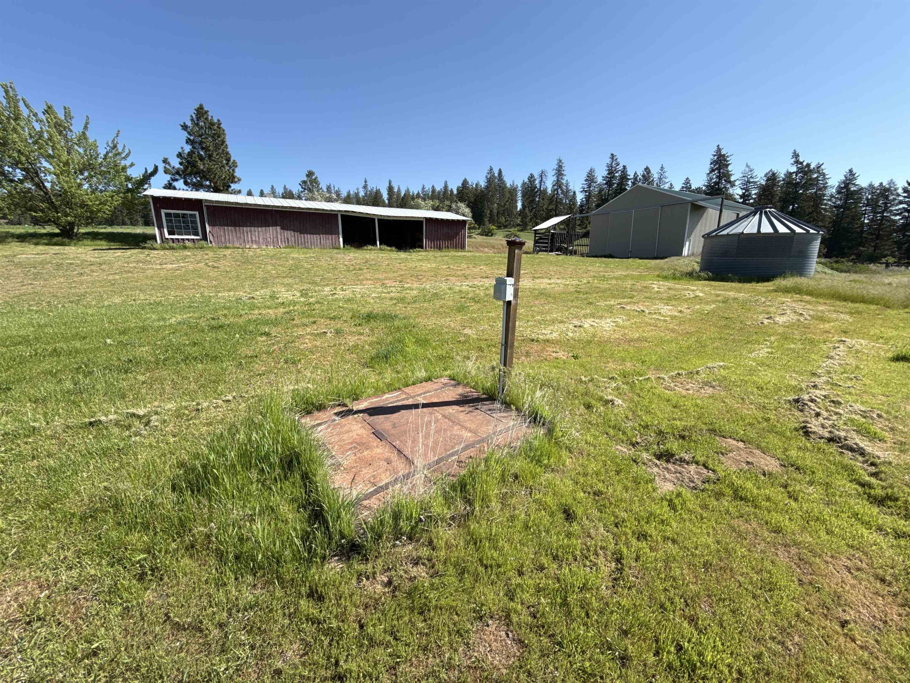 4881 A Carr Road Clayton, WA 99110 - Photo 23 of 44