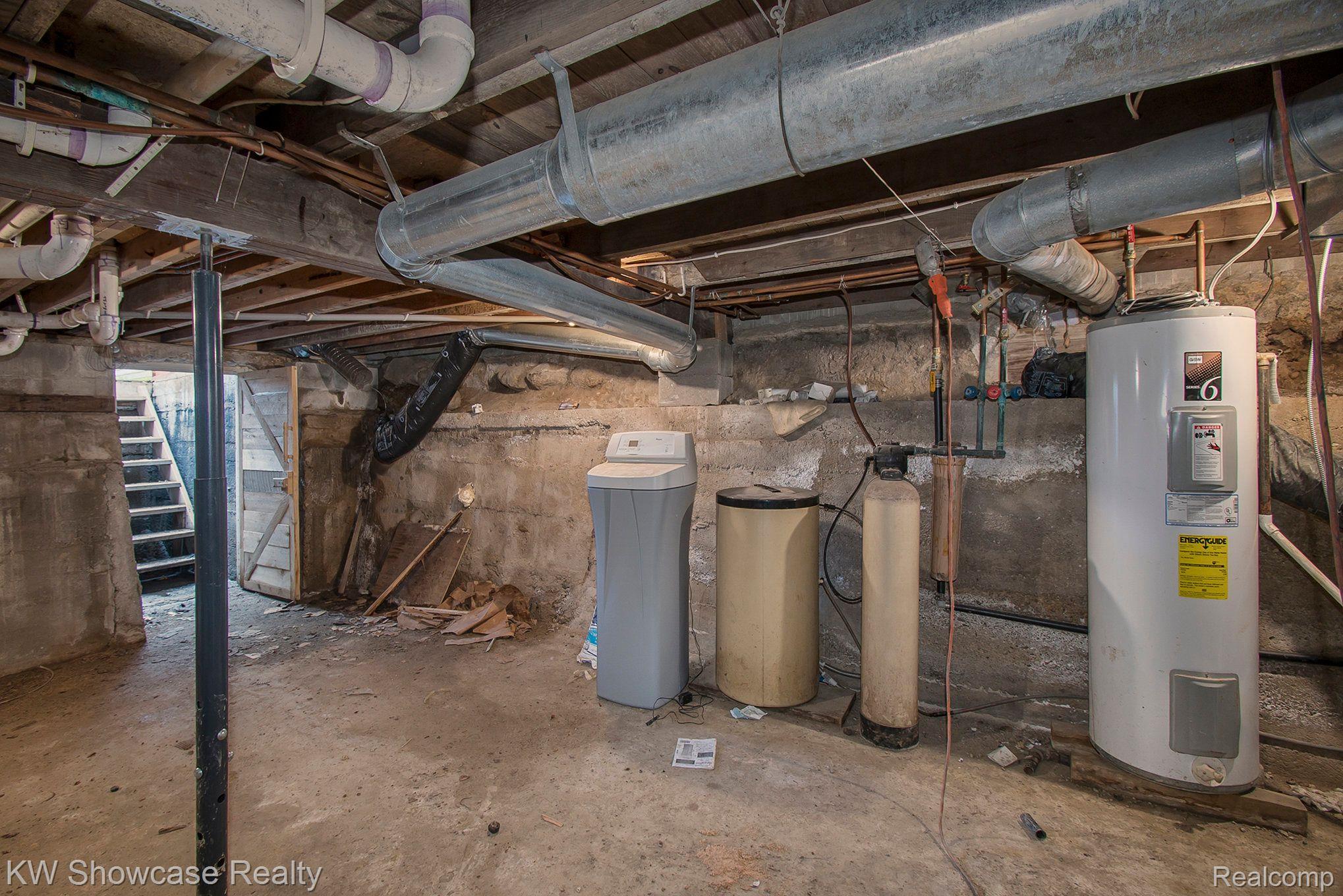 5204 Mack Road Howell, MI 48855 - Photo 27 of 30 Michigan basement