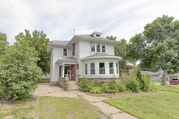 $155,000 | 902 White Street, Jackson, MN 56143