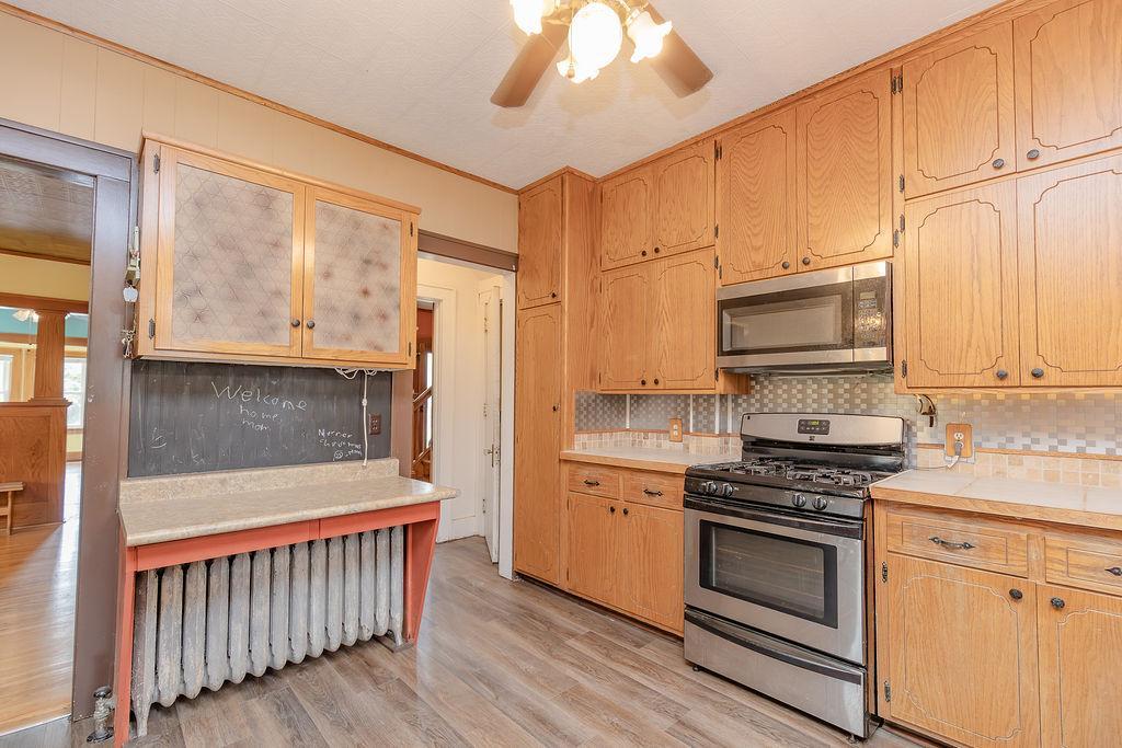 902 White Street Jackson, MN 56143 - Photo 12 of 58