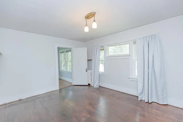 $155,000 | 902 White Street, Jackson, MN 56143