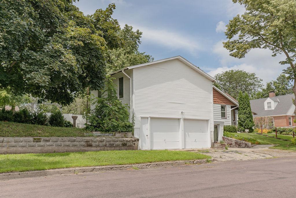 902 White Street Jackson, MN 56143 - Photo 52 of 58