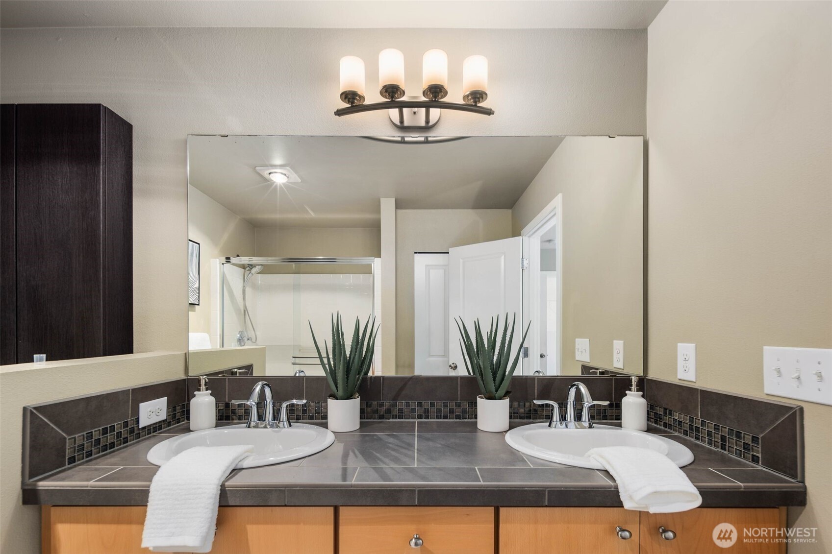6462 High Point Drive Southwest Seattle, WA 98126 - Photo 29 of 37 Gallery Image 29