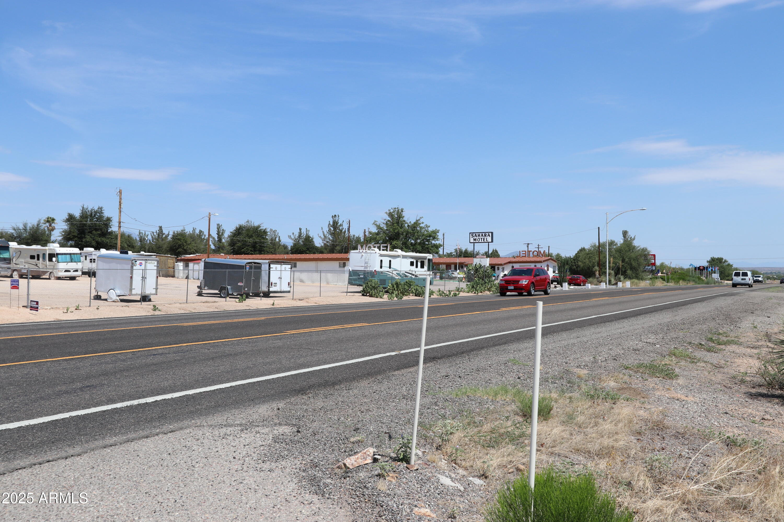 80 South Way Cochise Az 85606 Way Benson, AZ 85602 - Photo 2 of 6