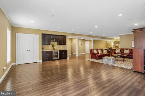 $2,475,000 | 11736 Gainsborough Road, Potomac, MD 20854
