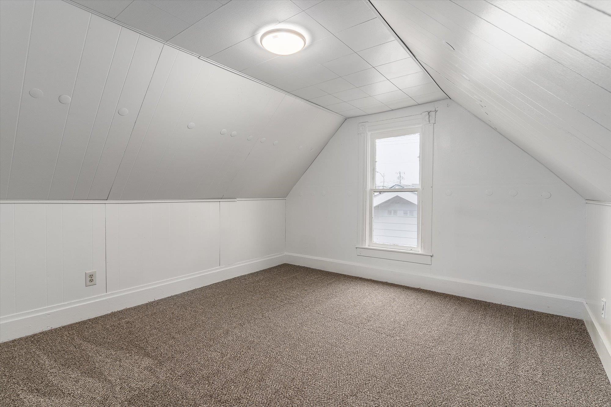 2617 North Pittsburg Street Spokane, WA 99207 - Photo 13 of 18