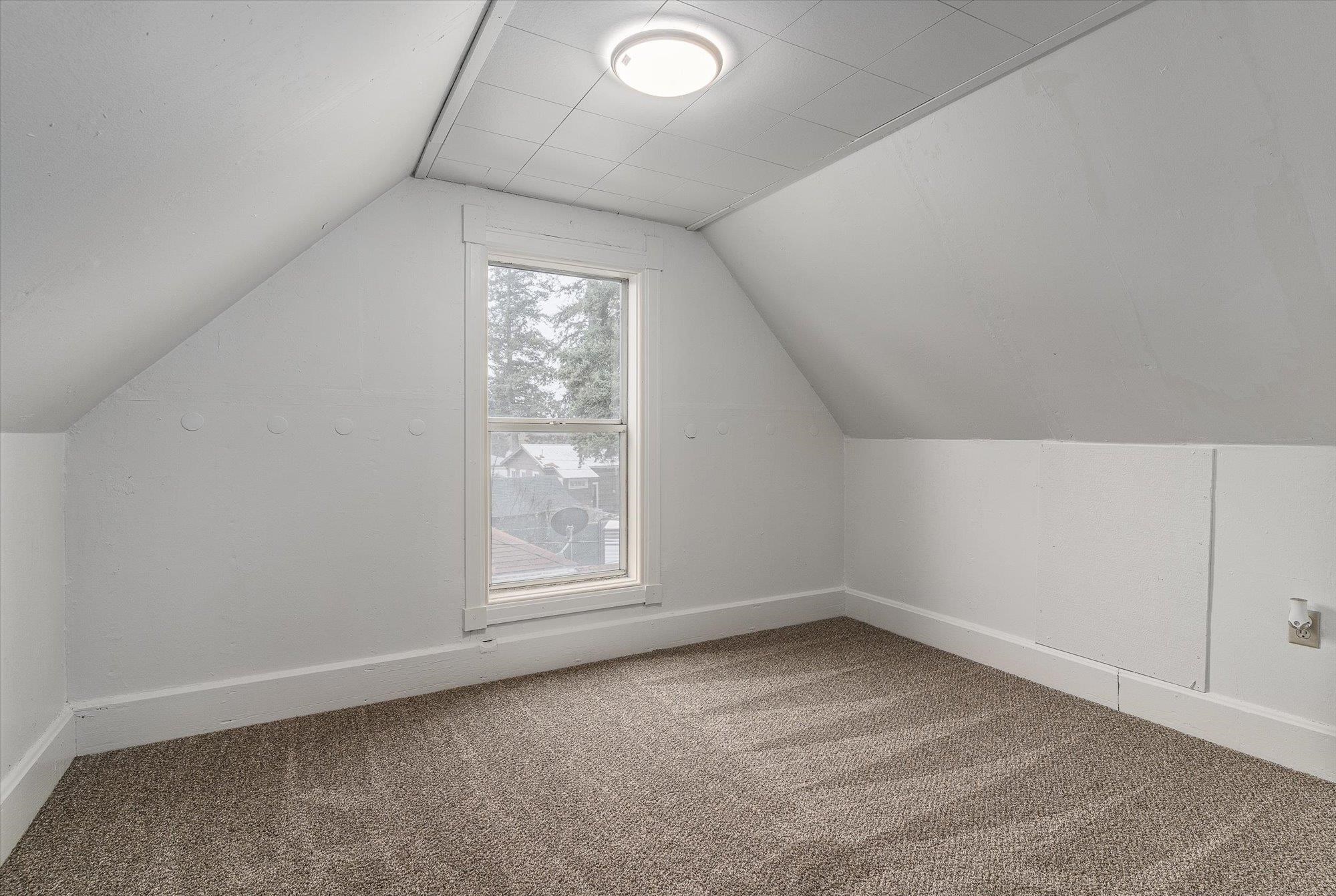 2617 North Pittsburg Street Spokane, WA 99207 - Photo 14 of 18