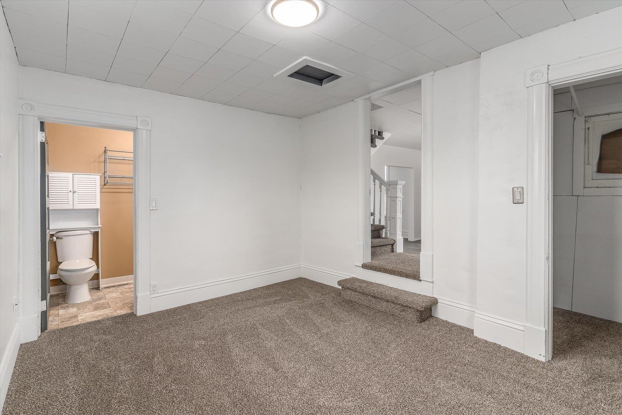 2617 North Pittsburg Street Spokane, WA 99207 - Photo 9 of 18