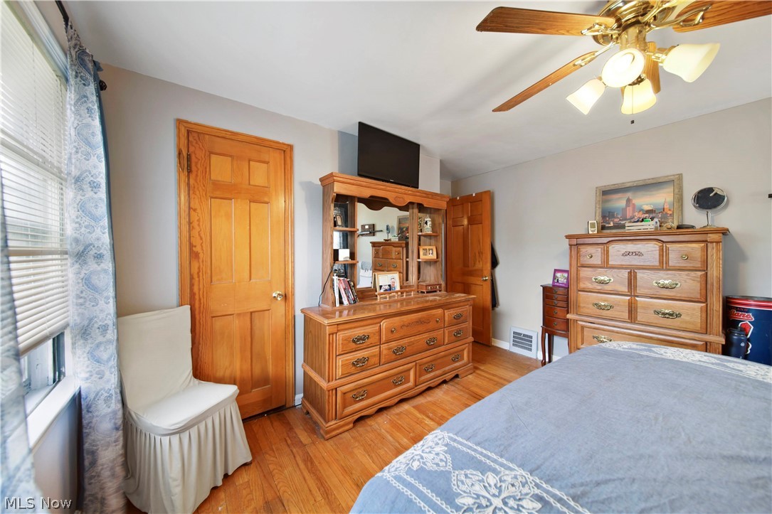 4346 Ardmore Road South Euclid, OH 44121 - Photo 20 of 29 Bedroom #1