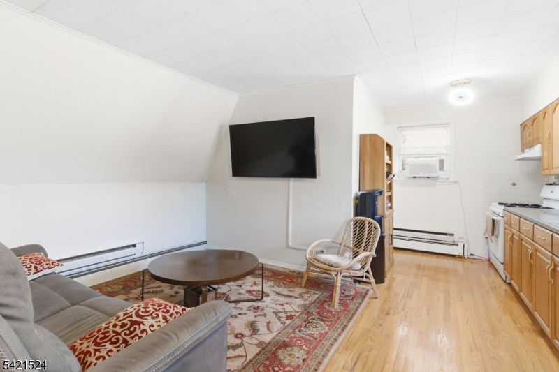 375 Westervelt Place Lodi, NJ 07644 - Photo 15 of 22